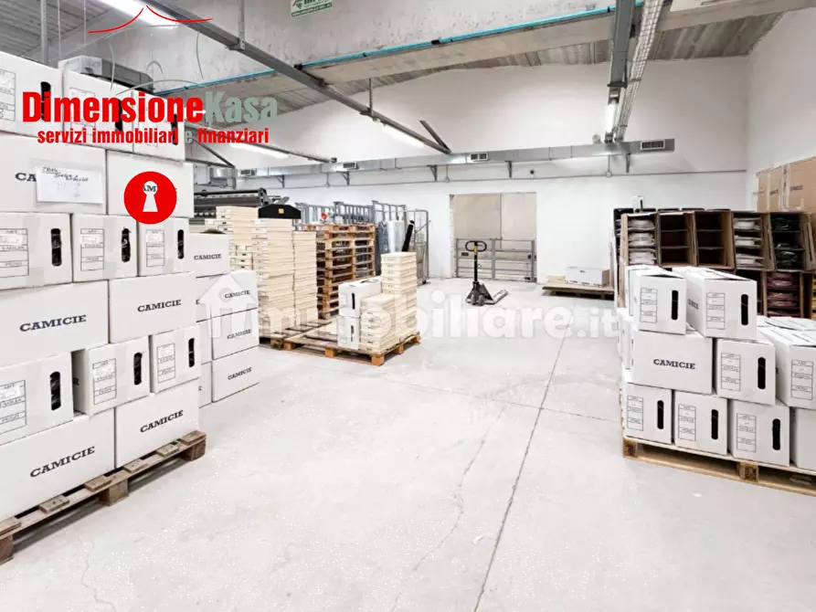 Immagine 6 di Capannone industriale in vendita  in Via Boscofangone a Nola