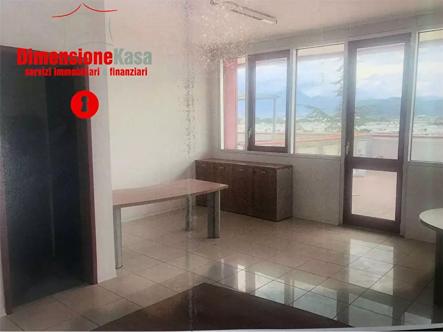 Immagine 4 di Ufficio in affitto  in Via Boscofangone a Nola