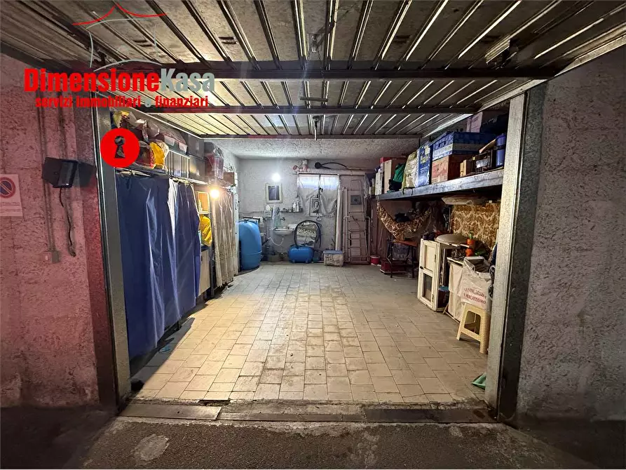 Immagine 22 di Trilocale in vendita  in viale amerigo crispo 20 a Cimitile