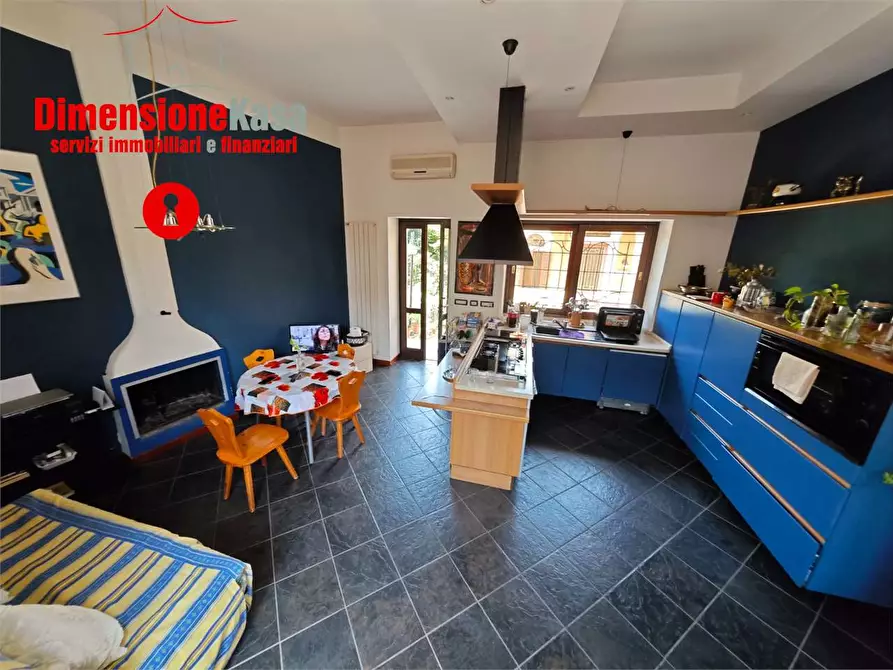 Immagine 10 di Stabile in vendita  in Piazza castel nuovo delle Lanze 5 a San Paolo Bel Sito