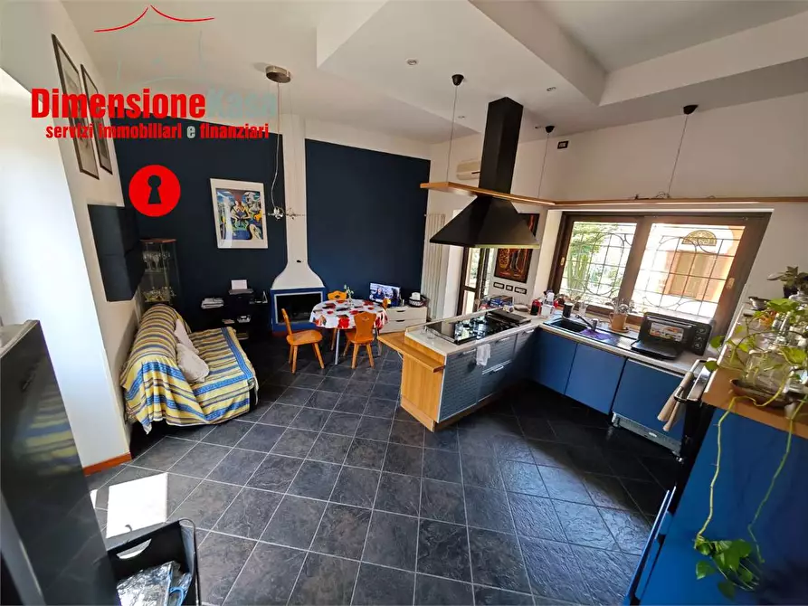 Immagine 11 di Stabile in vendita  in Piazza castel nuovo delle Lanze 5 a San Paolo Bel Sito