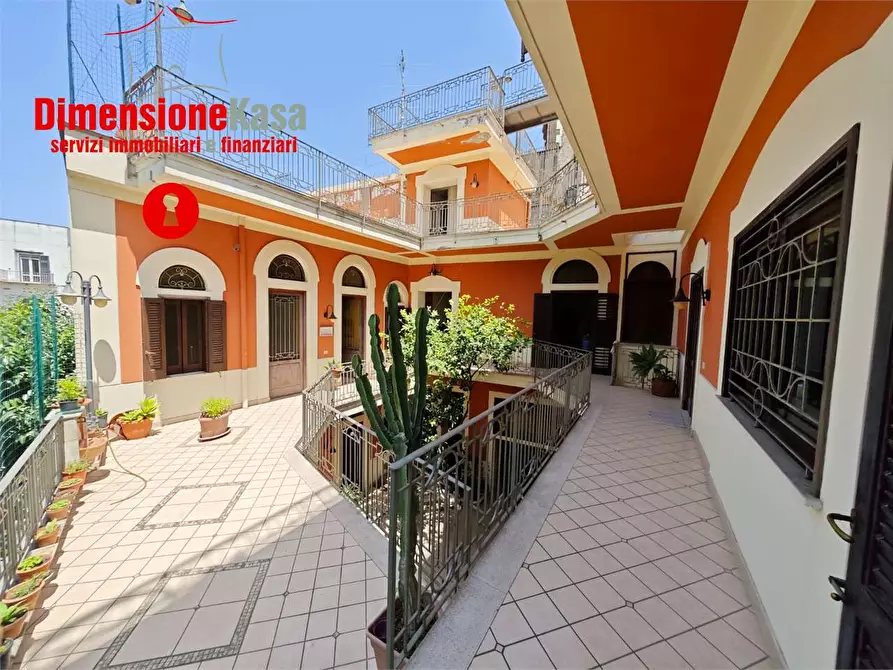 Immagine 2 di Stabile in vendita  in Piazza castel nuovo delle Lanze 5 a San Paolo Bel Sito