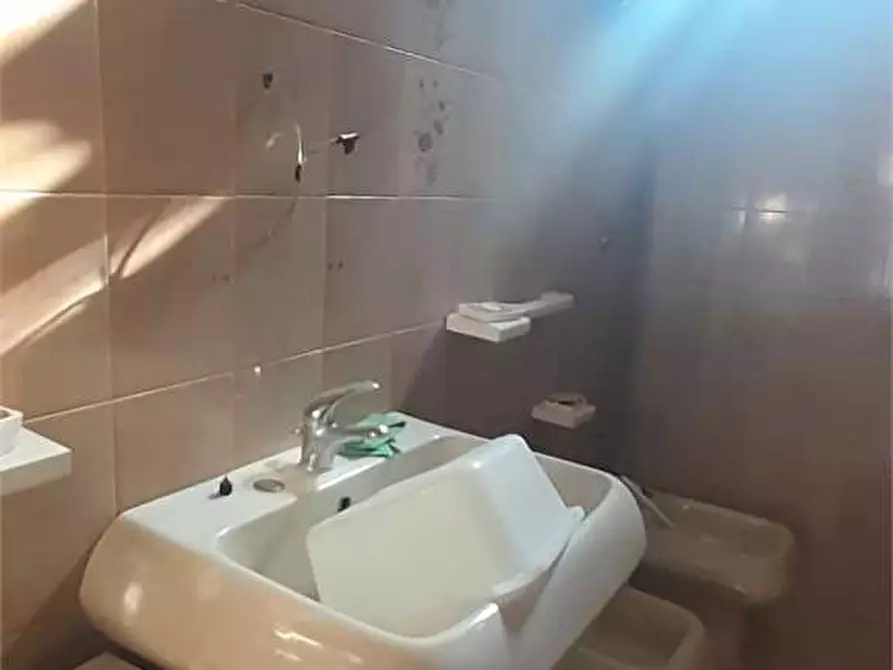 Immagine 15 di Porzione di casa in vendita  in via polvica a Nola