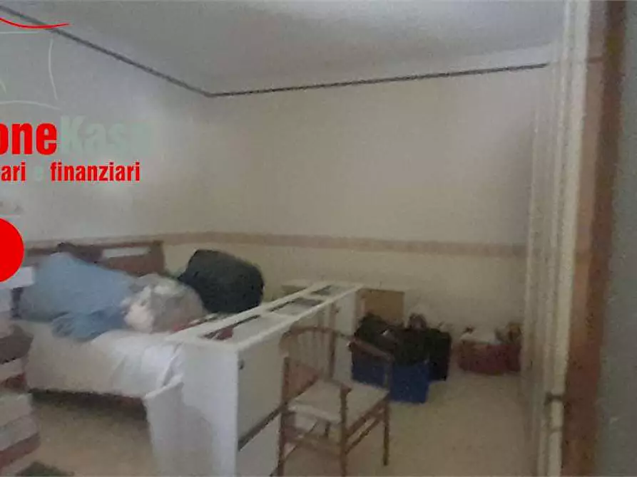 Immagine 9 di Porzione di casa in vendita  in via polvica a Nola