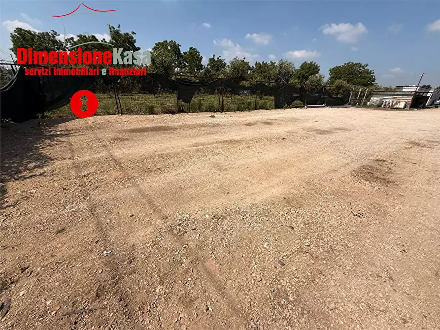 Immagine 3 di Magazzino in affitto  in via del pizzariello a Camposano