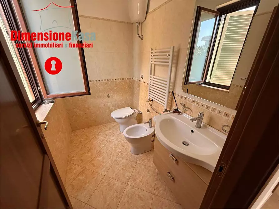 Immagine 21 di Villa in affitto  in via nazionale delle puglie 155 a Nola