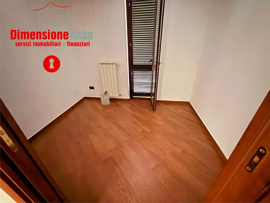 Immagine 14 di Villa in affitto  in via nazionale delle puglie 155 a Nola