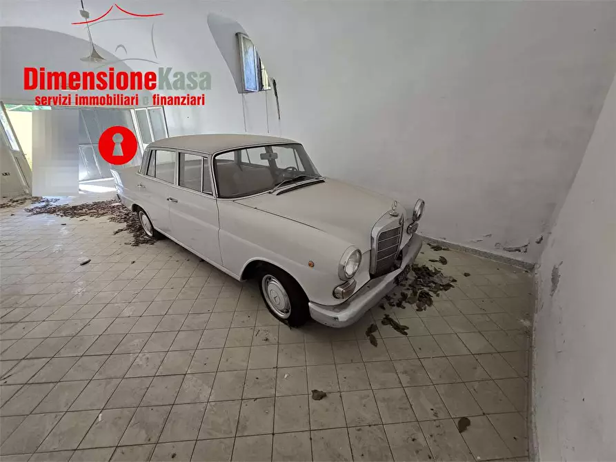 Immagine 3 di Magazzino in affitto  in Via Polvica a San Felice A Cancello