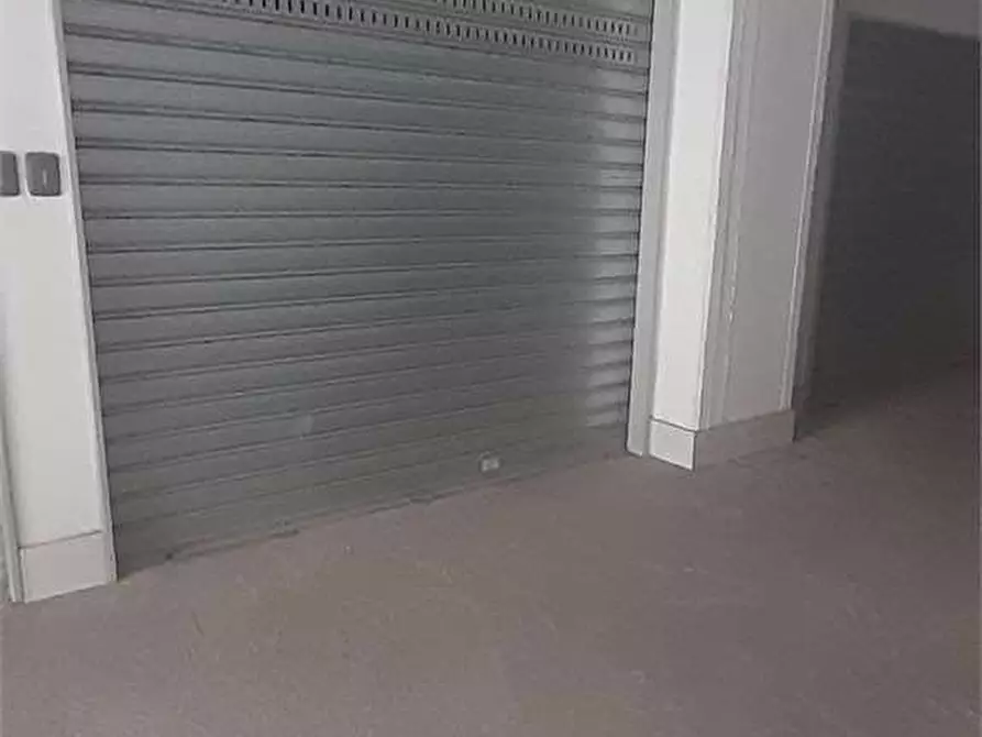 Immagine 33 di Trilocale in vendita  in via dei mille a Nola