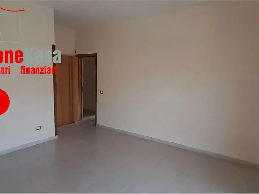 Immagine 12 di Trilocale in vendita  in via dei mille a Nola