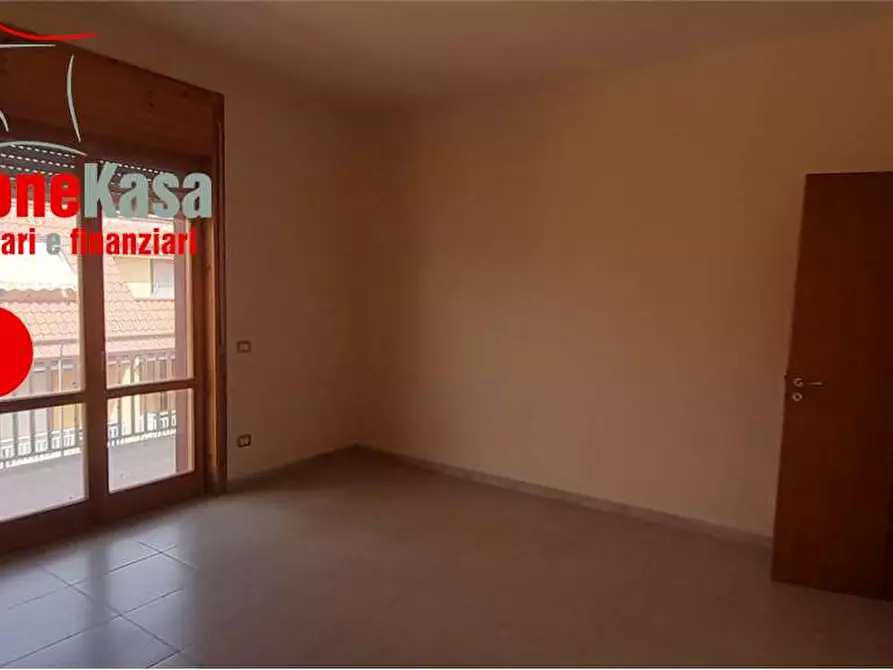 Immagine 15 di Trilocale in vendita  in via dei mille a Nola