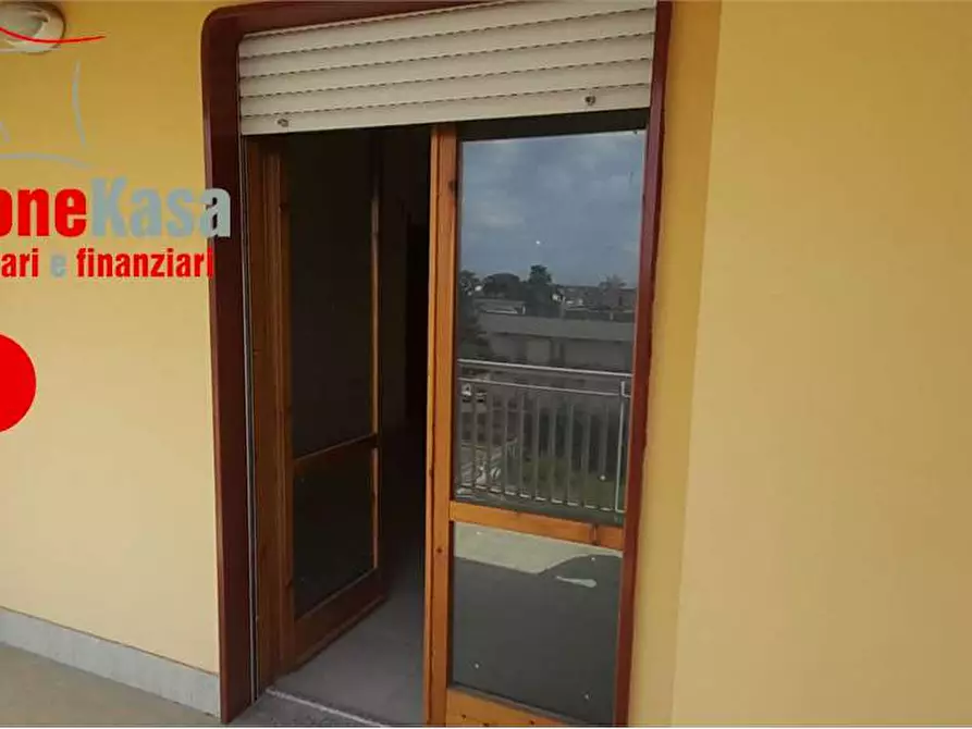 Immagine 23 di Trilocale in vendita  in via dei mille a Nola