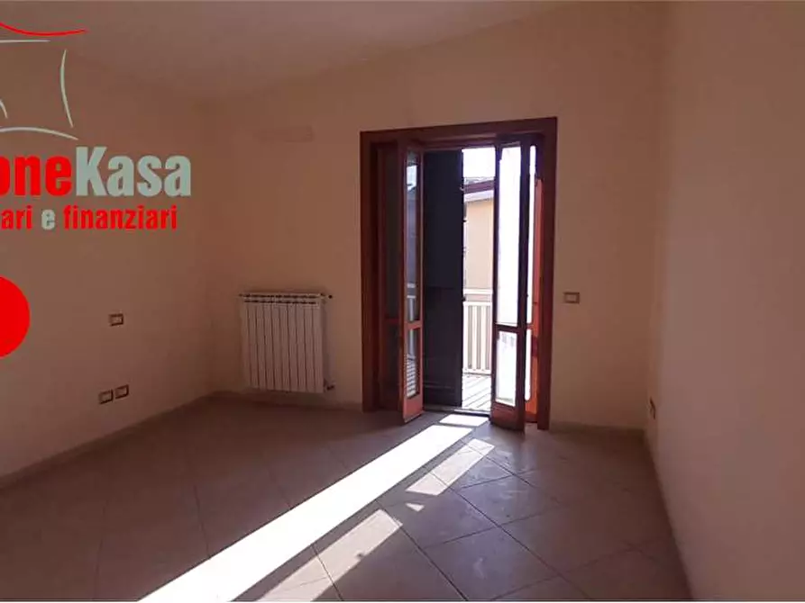 Immagine 14 di Villa in vendita  in Via Dei Mille a Nola