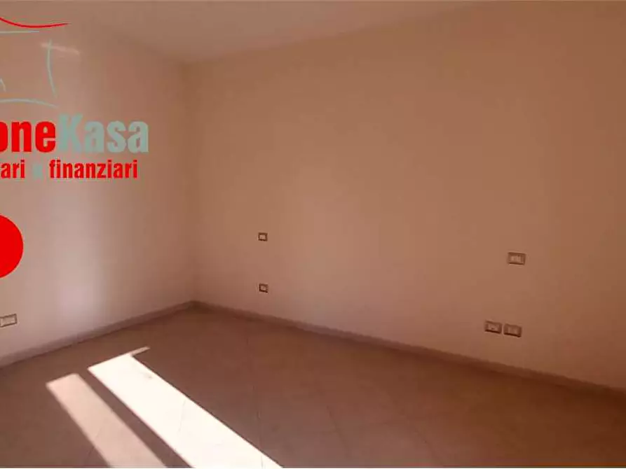 Immagine 15 di Villa in vendita  in Via Dei Mille a Nola