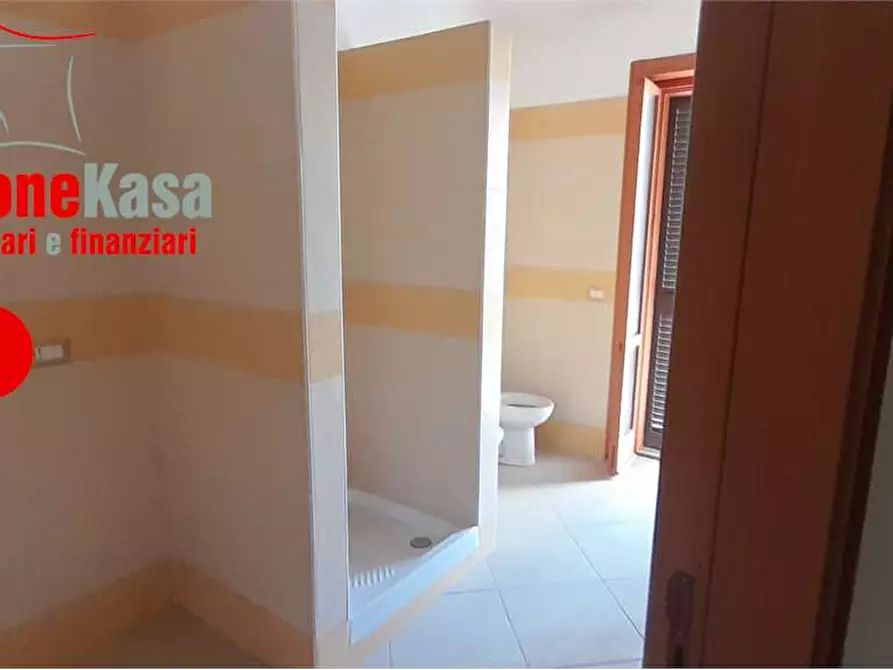 Immagine 27 di Villa in vendita  in Via Dei Mille a Nola