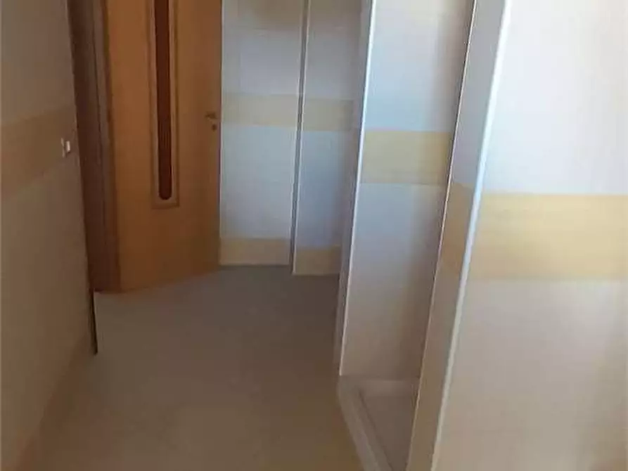 Immagine 29 di Villa in vendita  in Via Dei Mille a Nola