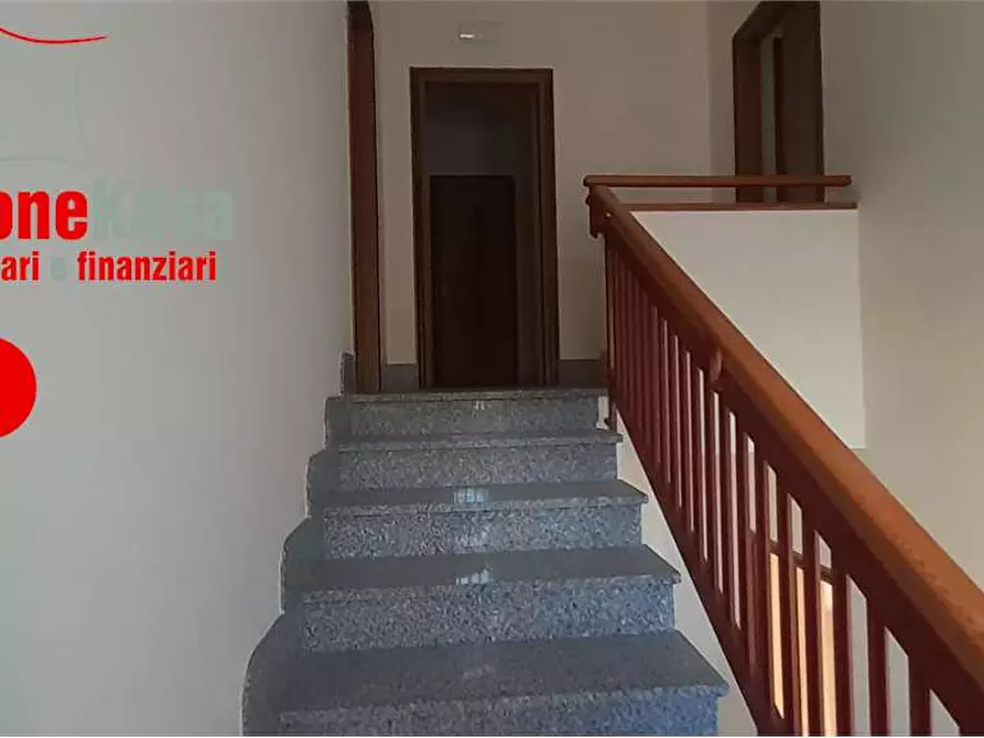 Immagine 34 di Villa in vendita  in Via Dei Mille a Nola