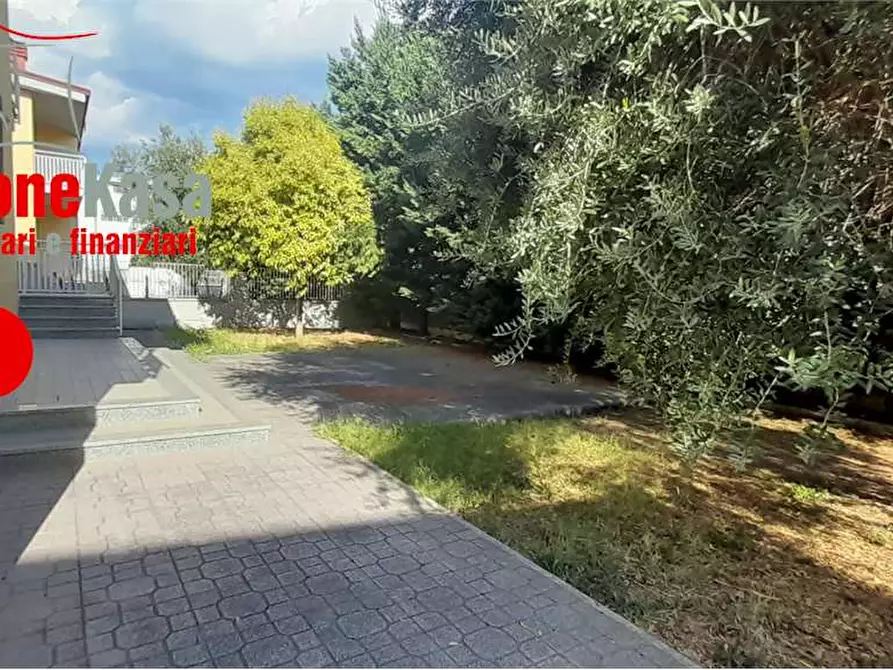 Immagine 47 di Villa in vendita  in Via Dei Mille a Nola