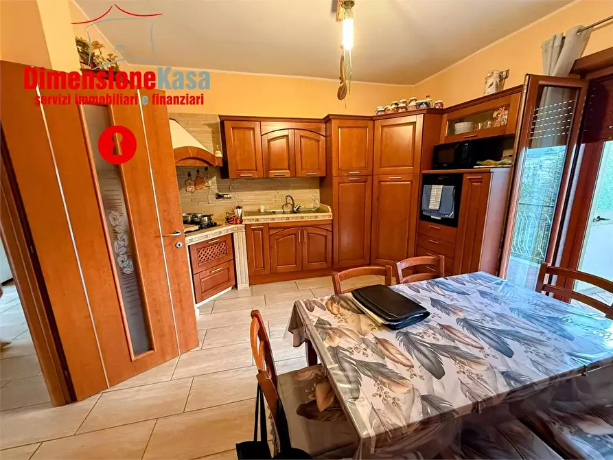 Immagine 7 di Appartamento in vendita  in Via Rispoli 20 a Camposano