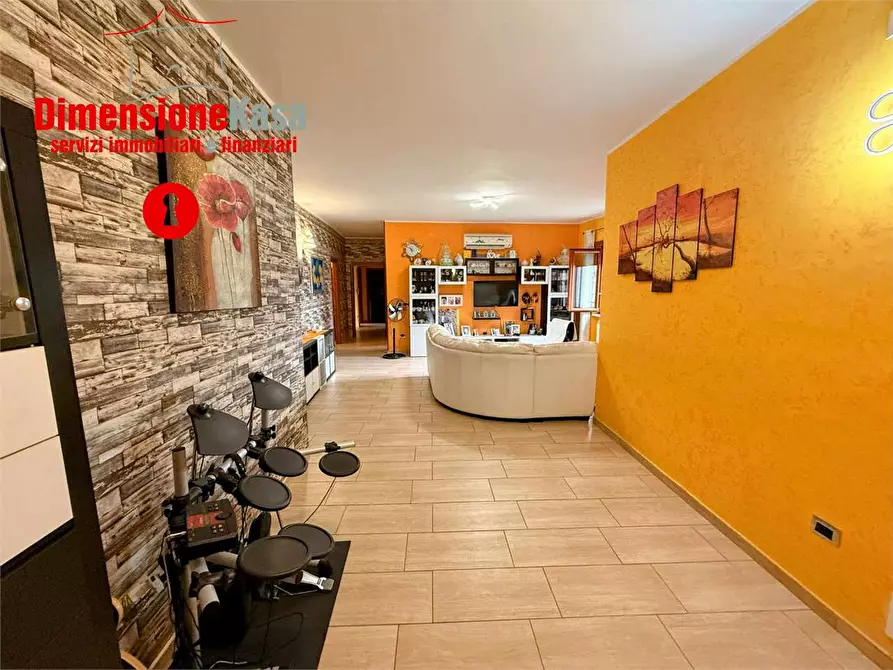 Immagine 1 di Appartamento in vendita  in Via Rispoli 20 a Camposano