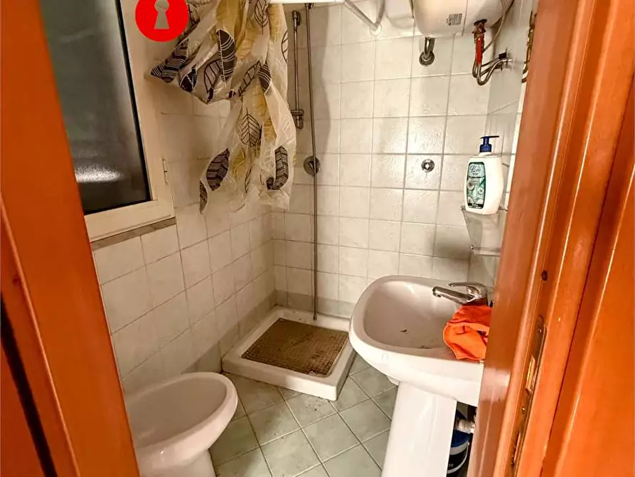 Immagine 12 di Stabile in vendita  in via santa chiara 37 a Nola