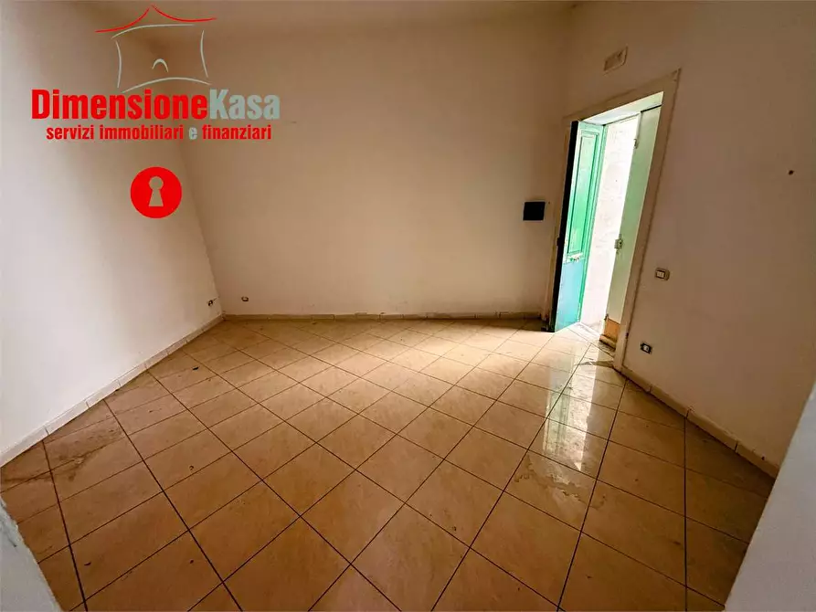 Immagine 6 di Stabile in vendita  in via santa chiara 37 a Nola