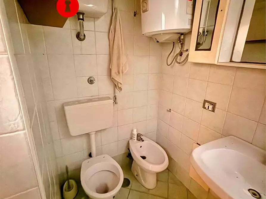 Immagine 26 di Stabile in vendita  in via santa chiara 37 a Nola