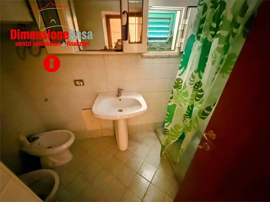 Immagine 27 di Stabile in vendita  in via santa chiara 37 a Nola