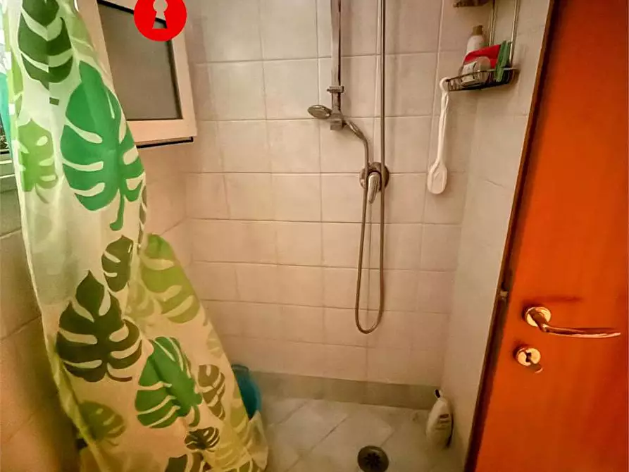 Immagine 28 di Stabile in vendita  in via santa chiara 37 a Nola