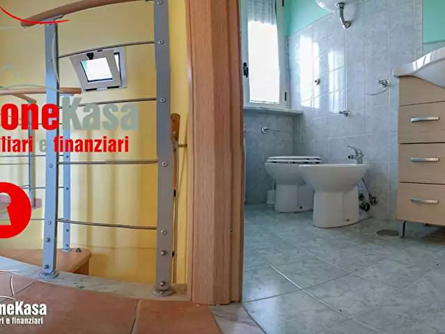 Immagine 36 di Stabile in vendita  in via Croce 48 a Cimitile