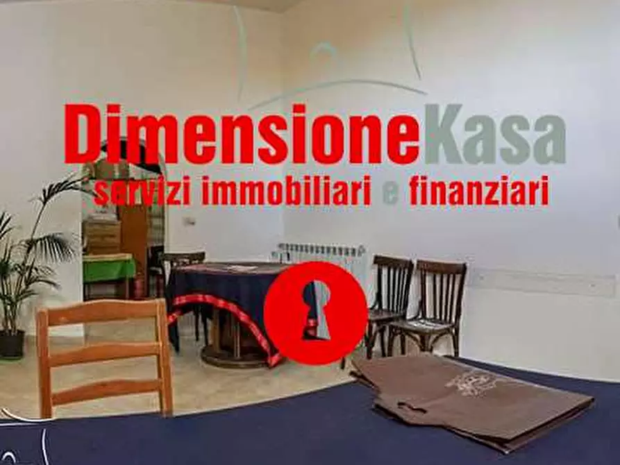 Immagine 12 di Stabile in vendita  in via Croce 48 a Cimitile