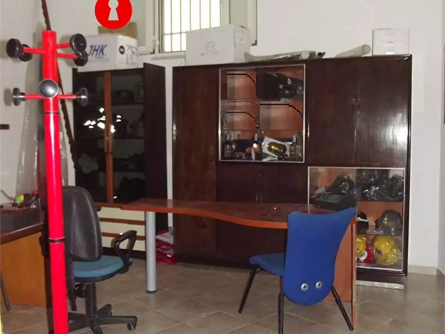 Immagine 16 di Stabile in vendita  in via Croce 48 a Cimitile