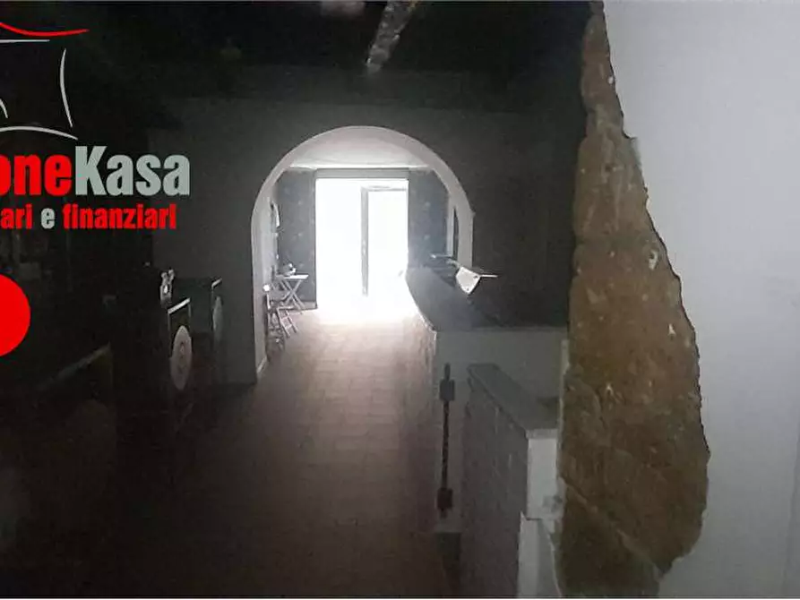 Immagine 6 di Negozio in affitto  in Corso Tommaso Vitale a Nola