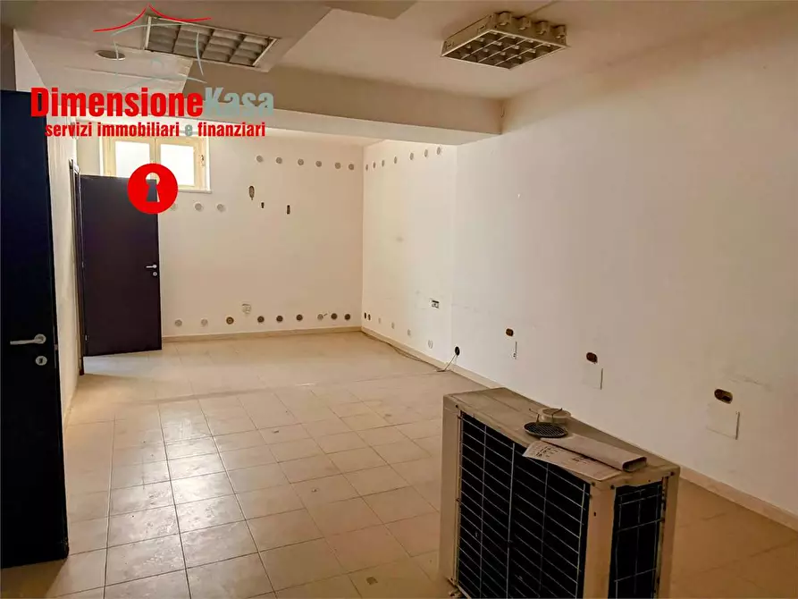 Immagine 8 di Ufficio in vendita  in Via Fonseca 45 a Nola