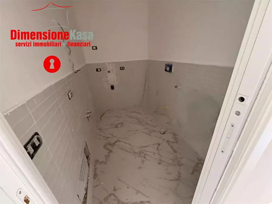 Immagine 11 di Quadrilocale in affitto  in via san massimo 53 a Nola