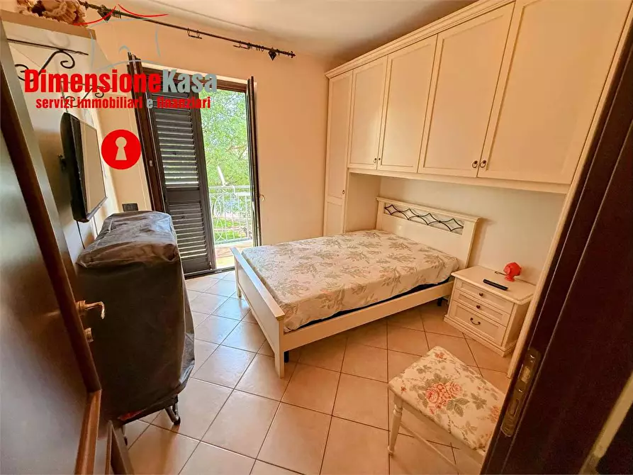 Immagine 18 di Trilocale in vendita  in via togliatti a Cimitile