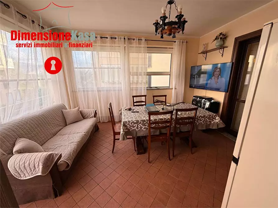 Immagine 8 di Trilocale in vendita  in via togliatti a Cimitile