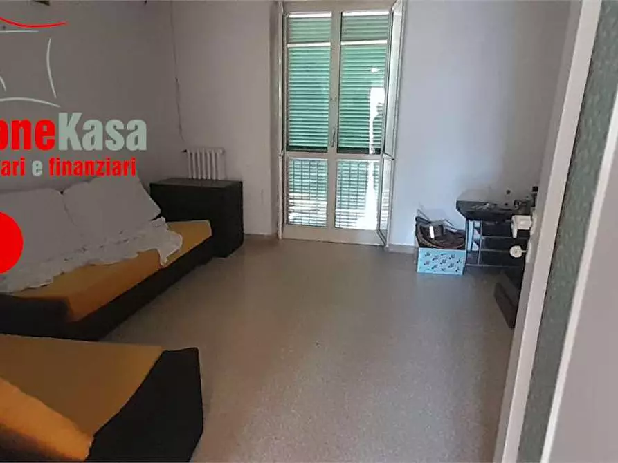 Immagine 11 di Quadrilocale in affitto  in Viale ferrovia a San Felice A Cancello