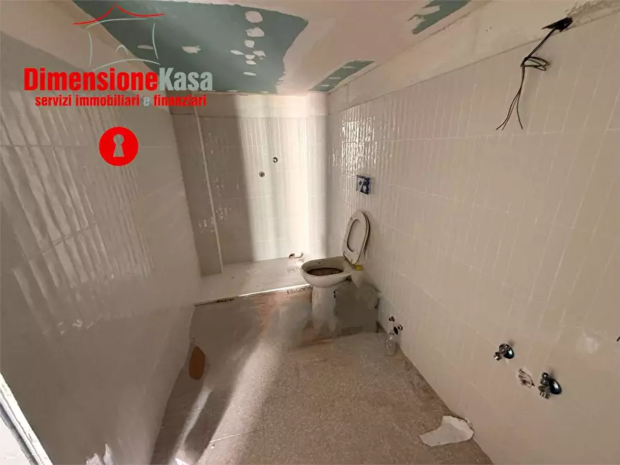 Immagine 12 di Bilocale in affitto  in via san massimo 53 a Nola