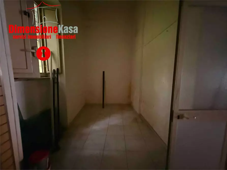 Immagine 14 di Negozio in vendita  in ss7bis 196 a Casamarciano