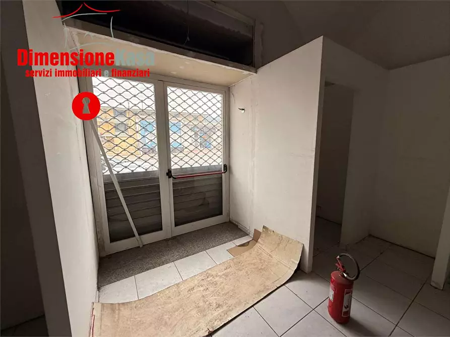 Immagine 15 di Negozio in vendita  in ss7bis 196 a Casamarciano