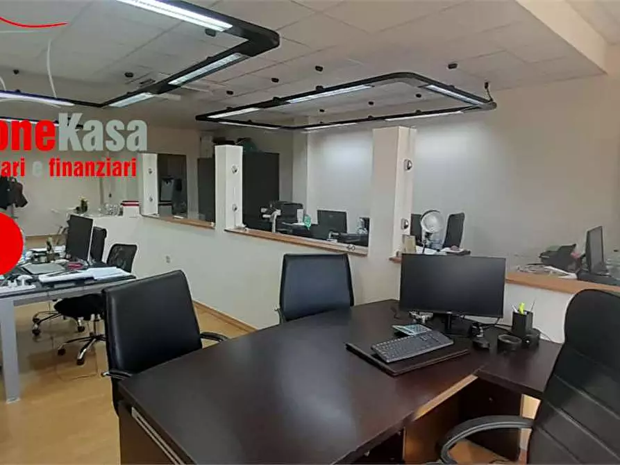 Immagine 5 di Ufficio in vendita  in Cis a Nola