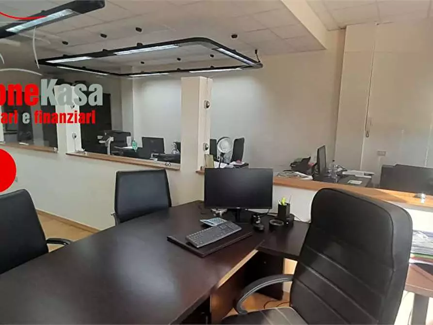 Immagine 7 di Ufficio in vendita  in Cis a Nola