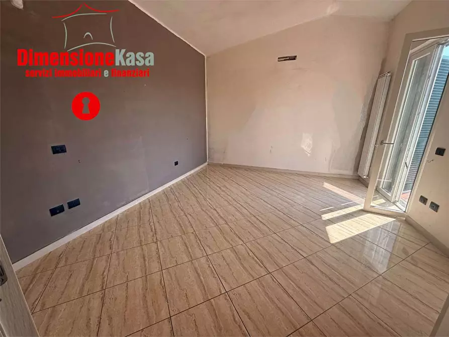 Immagine 20 di Villetta a schiera in affitto  in via vittorio veneto a Nola