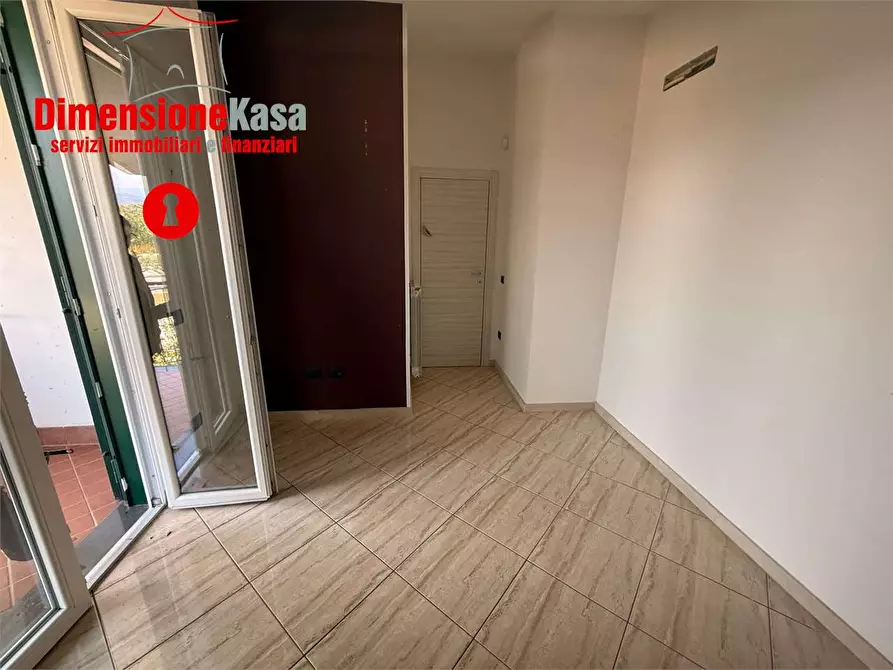 Immagine 24 di Villetta a schiera in affitto  in via vittorio veneto a Nola