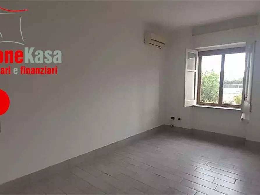 Immagine 7 di Negozio in affitto  in Via Variante 7 Bis a Nola