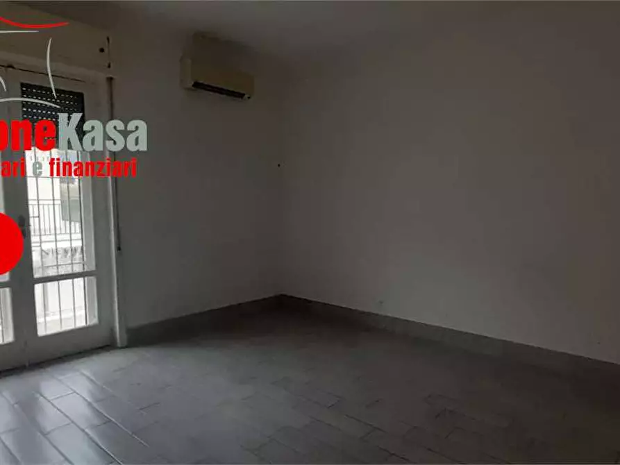 Immagine 23 di Negozio in affitto  in Via Variante 7 Bis a Nola