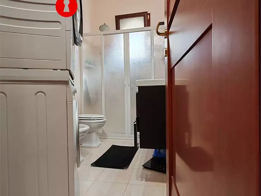 Immagine 11 di Casa indipendente in vendita  in via santa maria a parete a Liveri