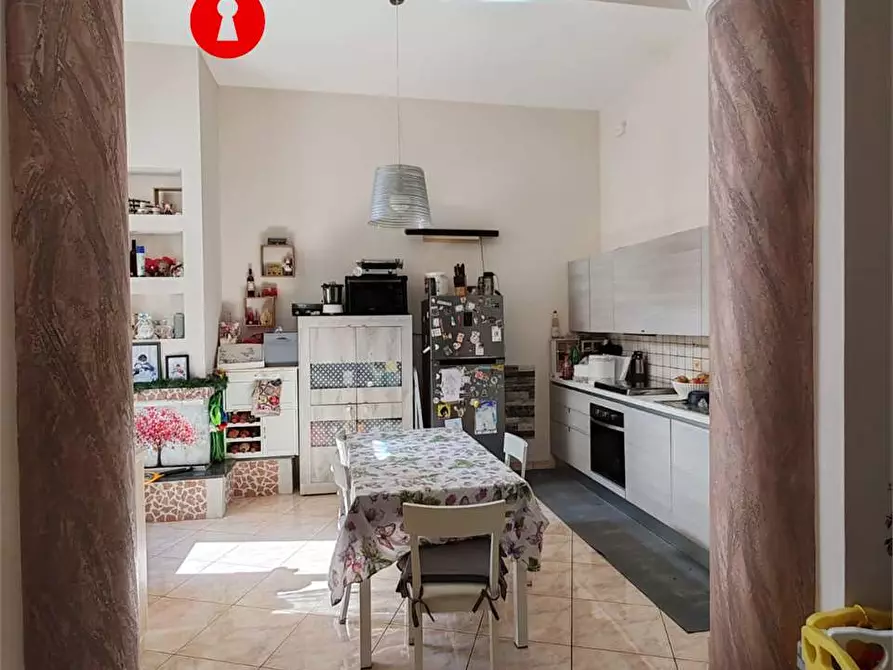 Immagine 6 di Casa indipendente in vendita  in via santa maria a parete a Liveri