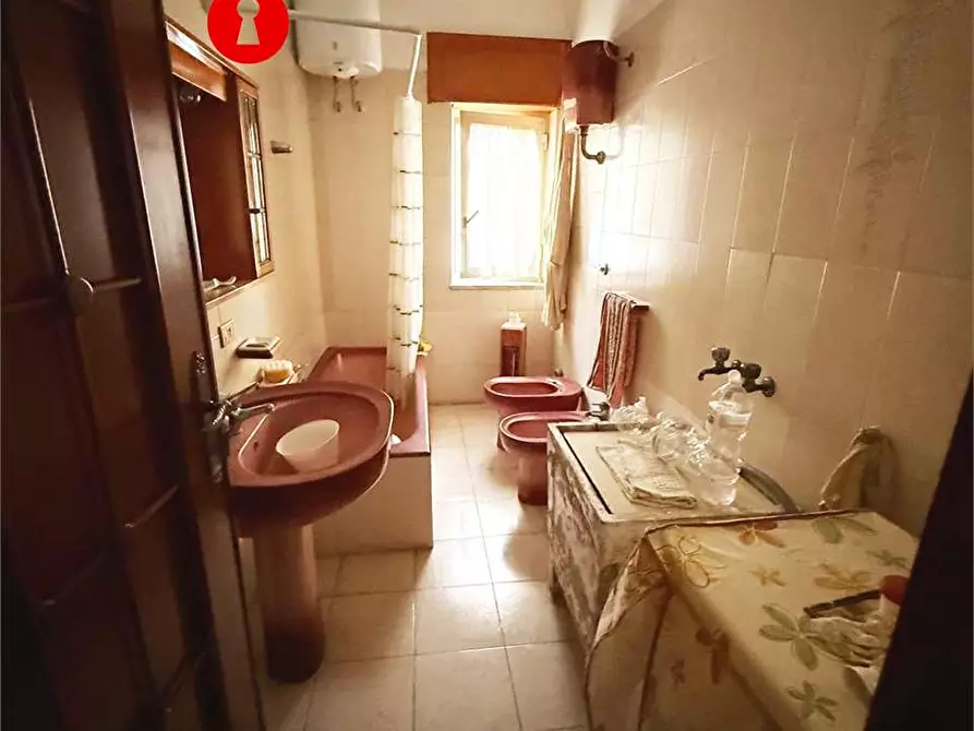 Immagine 13 di Appartamento in vendita  in Traversa foggia 33 a Nola